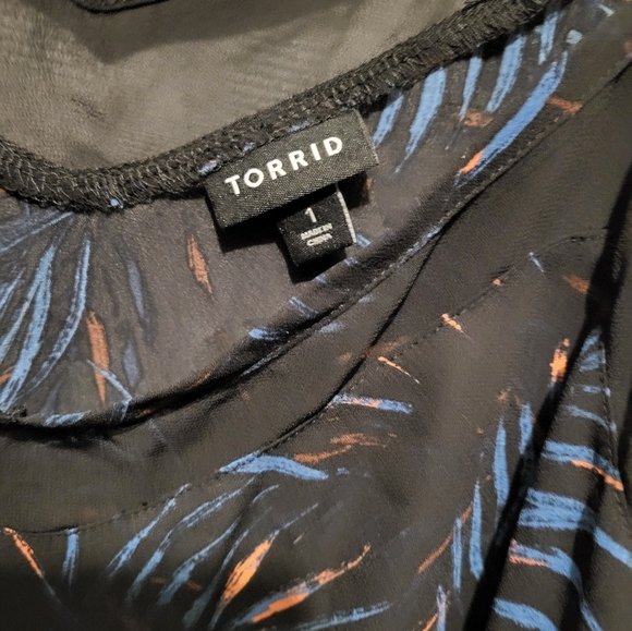 Torrid leaf tank top - Picture 3 of 3